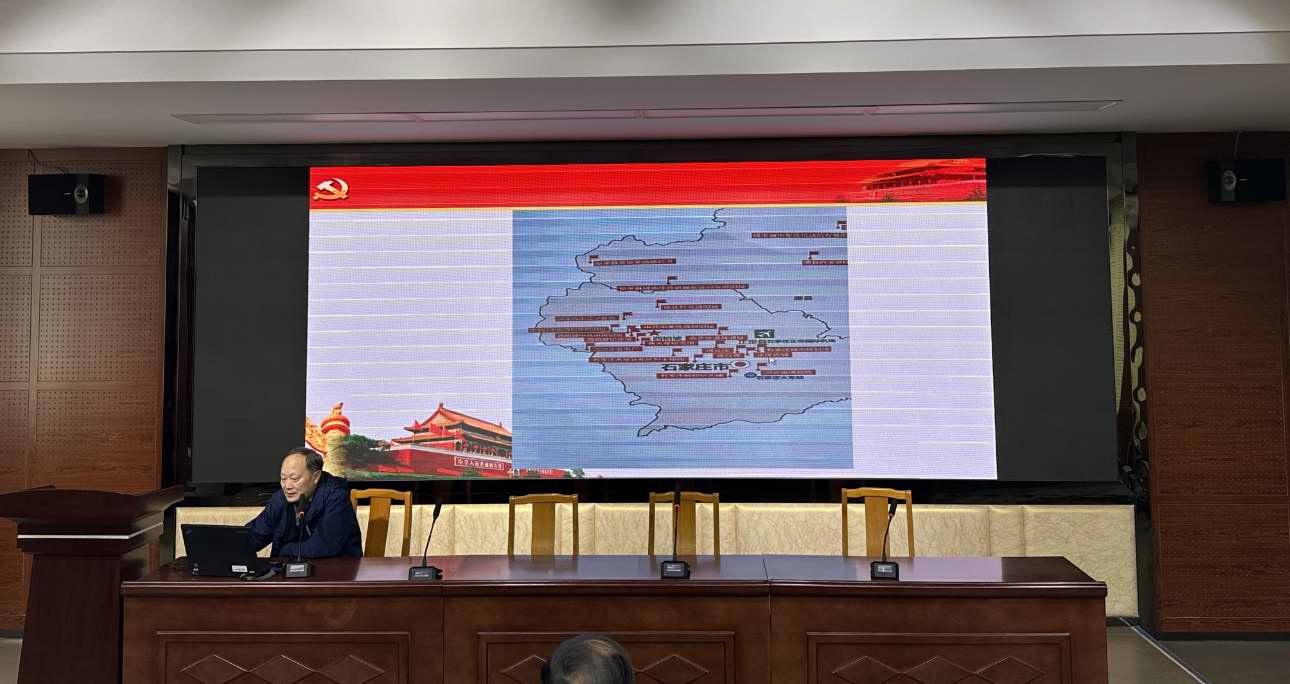 学校组织教职工开展政治理论学习