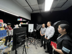 校领导带队赴南京蓝鲸文化传播有限公司参观调研