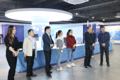 校领导率教师赴江苏航天七零六信息科技有限公司调研
